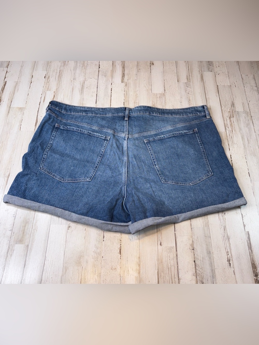Old Navy O.G. High-rise Blue Denim Roll-Cuff Women's Shorts Plus Size 28 NWT! - Picture 11 of 16